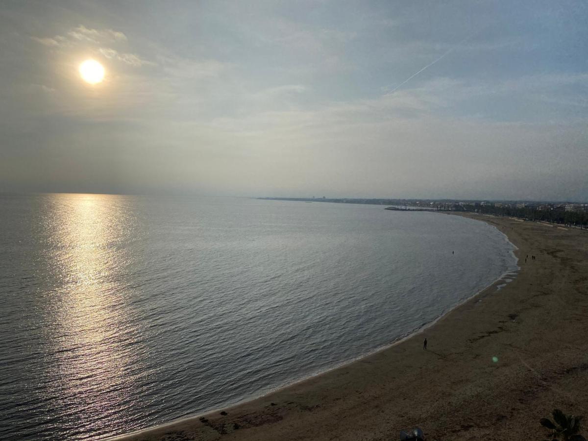 Appartement Spacieux, Front De Mer, Vue Splendide Salou Zewnętrze zdjęcie